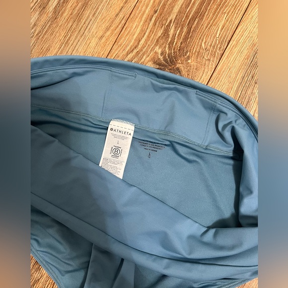 Athleta Essential Swim Boyshort - Picture 6 of 6